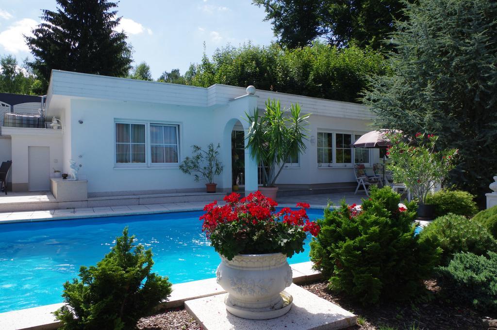 Gaestehaus Gaens - Ferienhaus Schirgiswalde-Kirschau Εξωτερικό φωτογραφία